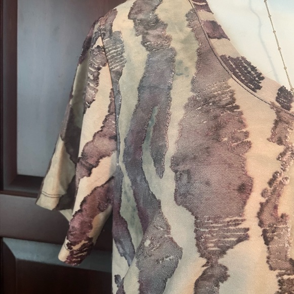 Lori Goldstein Knit Jacquard Short Sleeve Tee - Picture 4 of 13